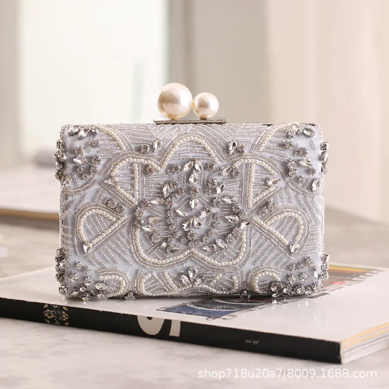 Beaded Embroidered Diamond Dinner Bag Women's Fashion Party Banquet Evening Versatile Small Square Clutch Bag Handbags For Woman
Beaded Embroidered Diamond Dinner Bag Women's Fashion Party Banquet Evening Versatile Small Square Clutch Bag Handbags For Woman