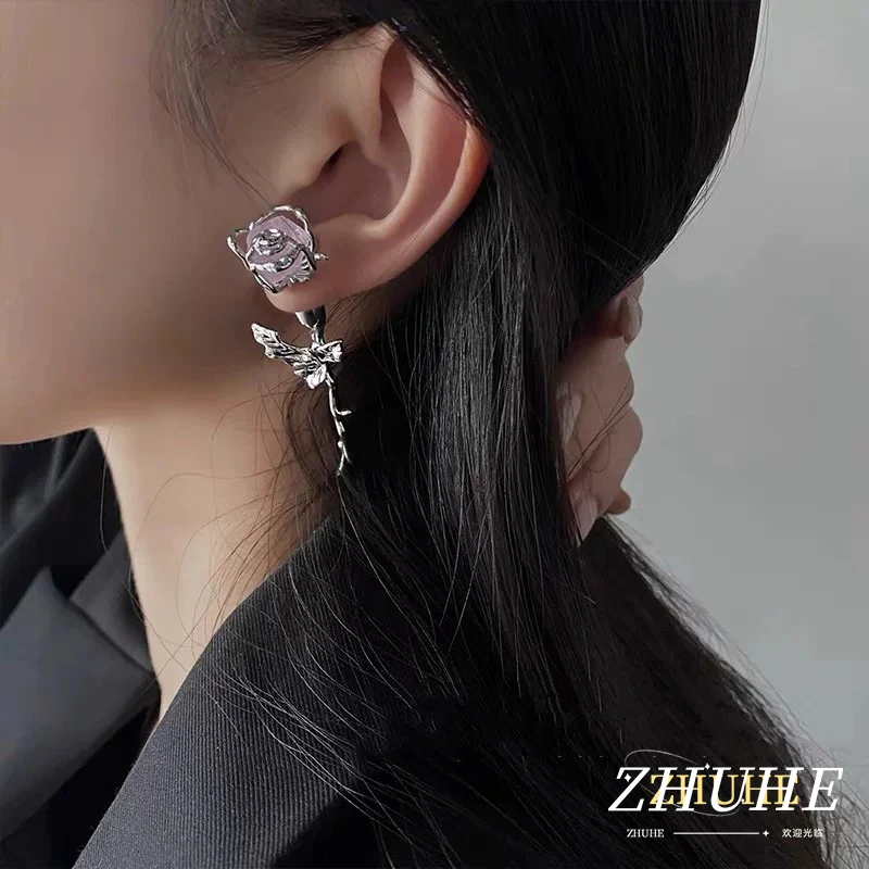 Jewelry Accessories Copper Material Purple Crystal Rose Earrings For Women Unique Thorn Branch Design Drop Studs Vintage Aesthet
Jewelry Accessories Copper Material Purple Crystal Rose Earrings For Women Unique Thorn Branch Design Drop Studs Vintage Aesthet