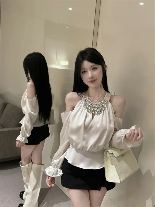 Ele Hollow out Diamond Embedded Heavy Du Neline irt для женщин для похудения Faionable French Sle Long Sve Cotton ...
Ele Hollow out Diamond Embedded Heavy Du Neline irt для женщин для похудения Faionable French Sle Long Sve Cotton ...