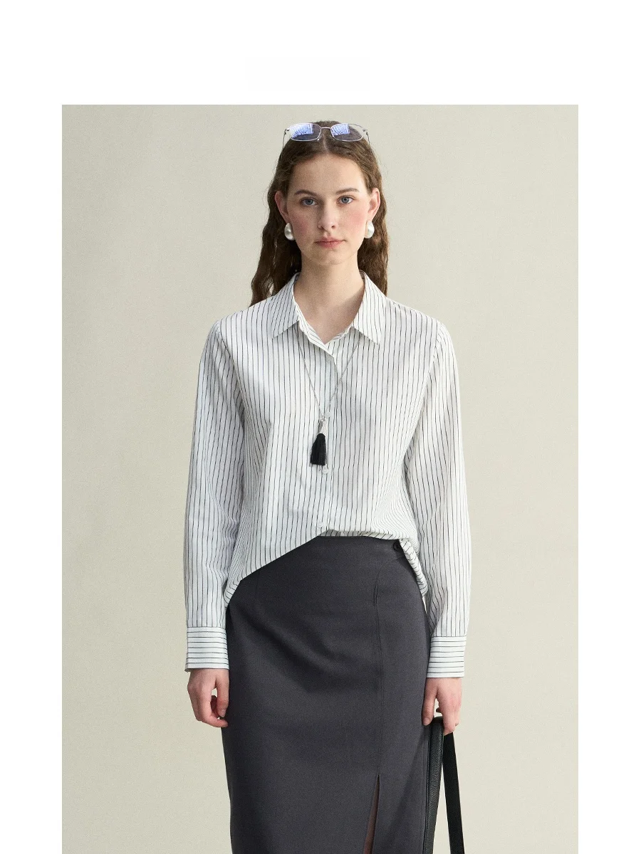 Женская блузка LIMONN: осенняя, с длинным рукавом, в полоску, свободного кроя, для собеседований и повседневной носки, из полиэстера
Женская блузка LIMONN: осенняя, с длинным рукавом, в полоску, свободного кроя, для собеседований и повседневной носки, из полиэстера