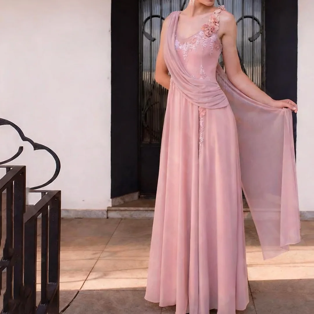 Classic Rose Pink Mother of the Bride Dresses Sleeveless Lace Wedding Party Gowns with Straps On Sale Arabic Mother Gowns
Classic Rose Pink Mother of the Bride Dresses Sleeveless Lace Wedding Party Gowns with Straps On Sale Arabic Mother Gowns
