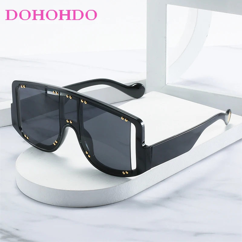 Oversized Fashion Square Women Sunglasses Retro Big Frame Metal Rivet Female Trend Shades Male Outdoor Driving Sun Glasses UV400
Oversized Fashion Square Women Sunglasses Retro Big Frame Metal Rivet Female Trend Shades Male Outdoor Driving Sun Glasses UV400