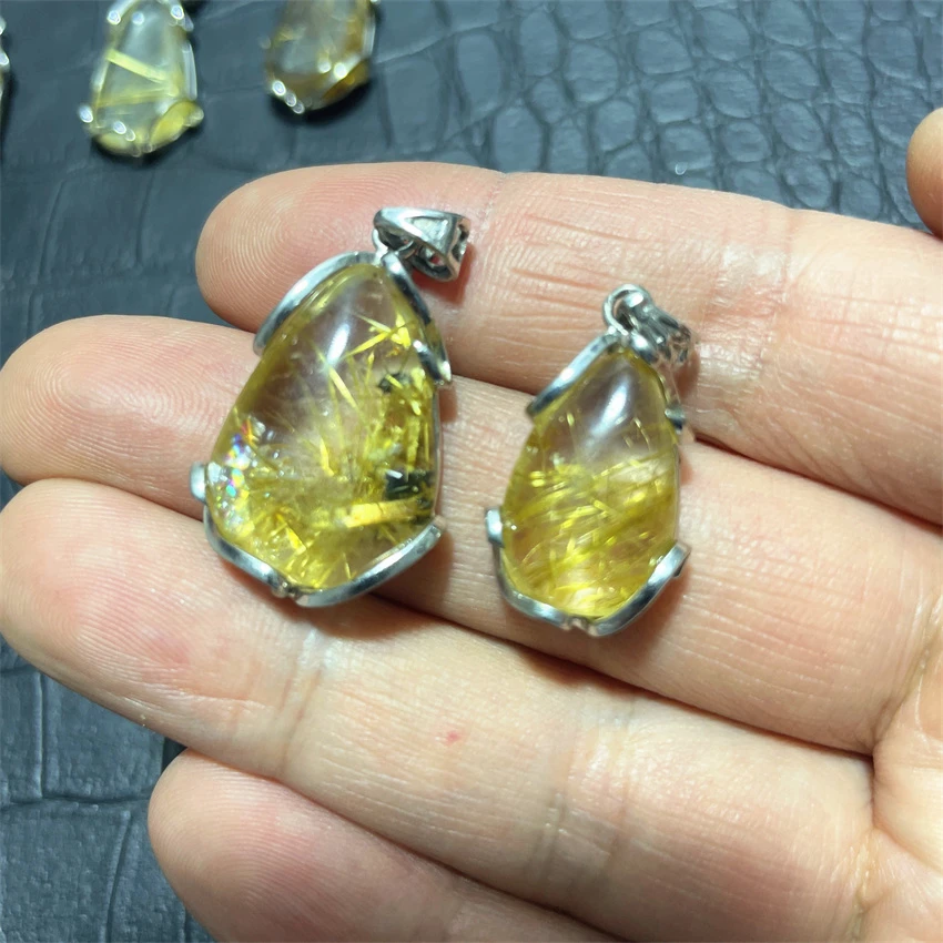 Natural Stone Drop Crystal Hair Crystal Pendant Necklace Yellow Hair Crystal Pendant Collar
Natural Stone Drop Crystal Hair Crystal Pendant Necklace Yellow Hair Crystal Pendant Collar