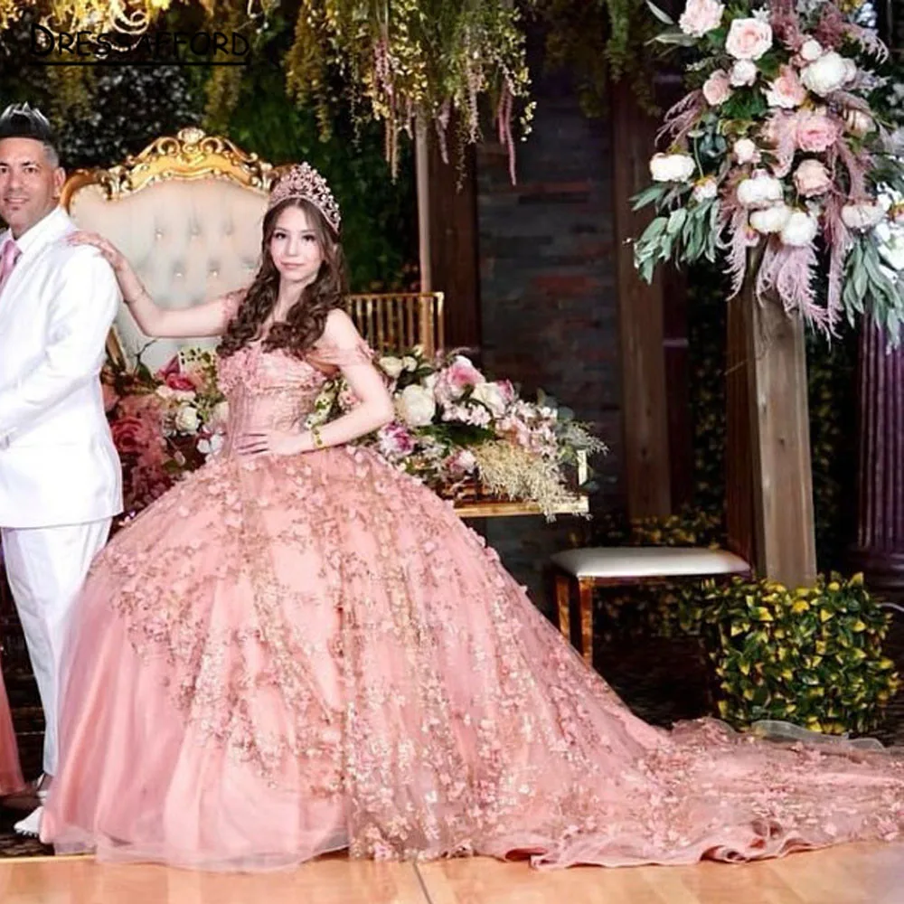 Блестящие платья Quinceanera с цветочной аппликацией, милое платье на 15-16 лет для вечеринки в честь Дня Рождения, выпускного вечера, на заказ
Блестящие платья Quinceanera с цветочной аппликацией, милое платье на 15-16 лет для вечеринки в честь Дня Рождения, выпускного вечера, на заказ