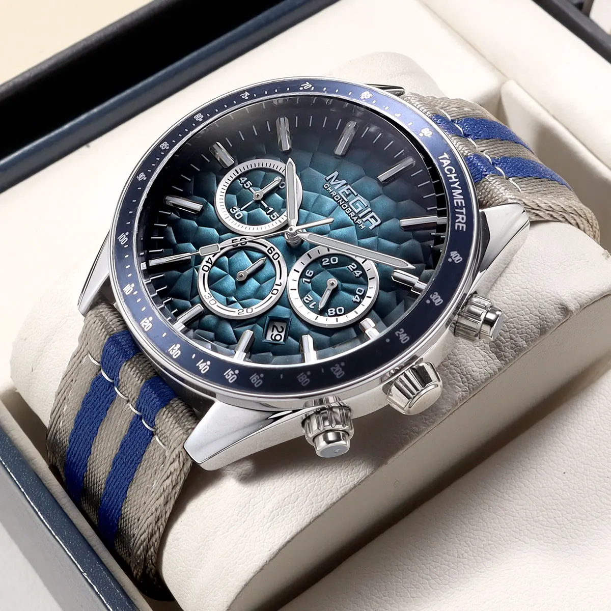MEGIR Sport Watch for Men Chronograph Quartz Wristwatch with Honeycomb Texture Dial Canvas Band Date Decorative Tachymeter Bezel
MEGIR Sport Watch for Men Chronograph Quartz Wristwatch with Honeycomb Texture Dial Canvas Band Date Decorative Tachymeter Bezel