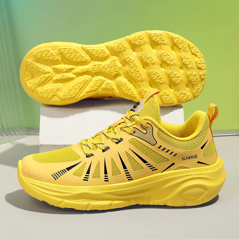 Unisex Fashion Outdoor Running Shoes Lightweight Breathable All-Season Daily Morning Run Couple Shoes Slow Running Shoes
Unisex Fashion Outdoor Running Shoes Lightweight Breathable All-Season Daily Morning Run Couple Shoes Slow Running Shoes