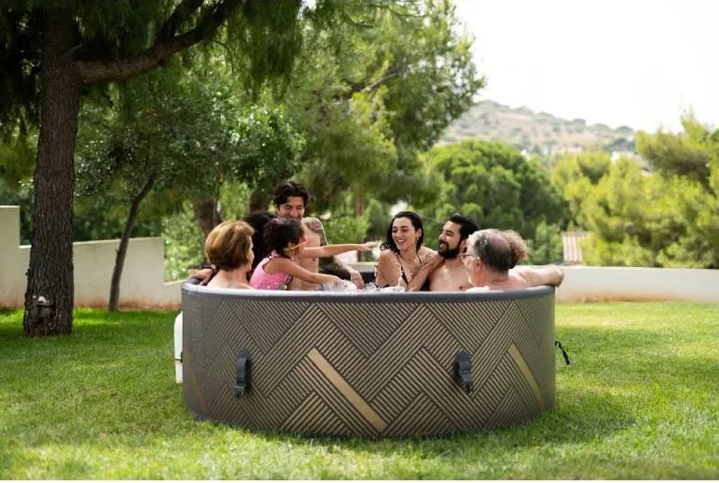 Fast Heating Inflatable Bathtub - Automatic Bubble Massage, Foldable Design for Indoor Use Energy Saving & UV Resistant PVC
Fast Heating Inflatable Bathtub - Automatic Bubble Massage, Foldable Design for Indoor Use Energy Saving & UV Resistant PVC