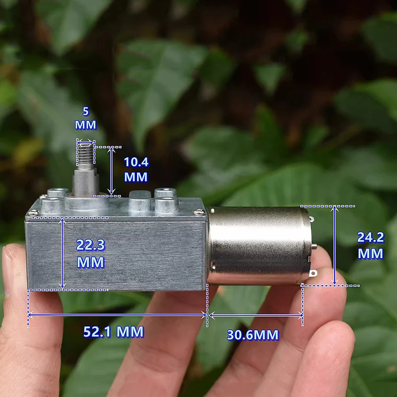 JGY370 Mini Turbo Worm Gear Reducer Motor DC 12V 2.5RPM Slow Speed Large Torque Screw Shaft Self-locking Gear Reducer Motor
JGY370 Mini Turbo Worm Gear Reducer Motor DC 12V 2.5RPM Slow Speed Large Torque Screw Shaft Self-locking Gear Reducer Motor