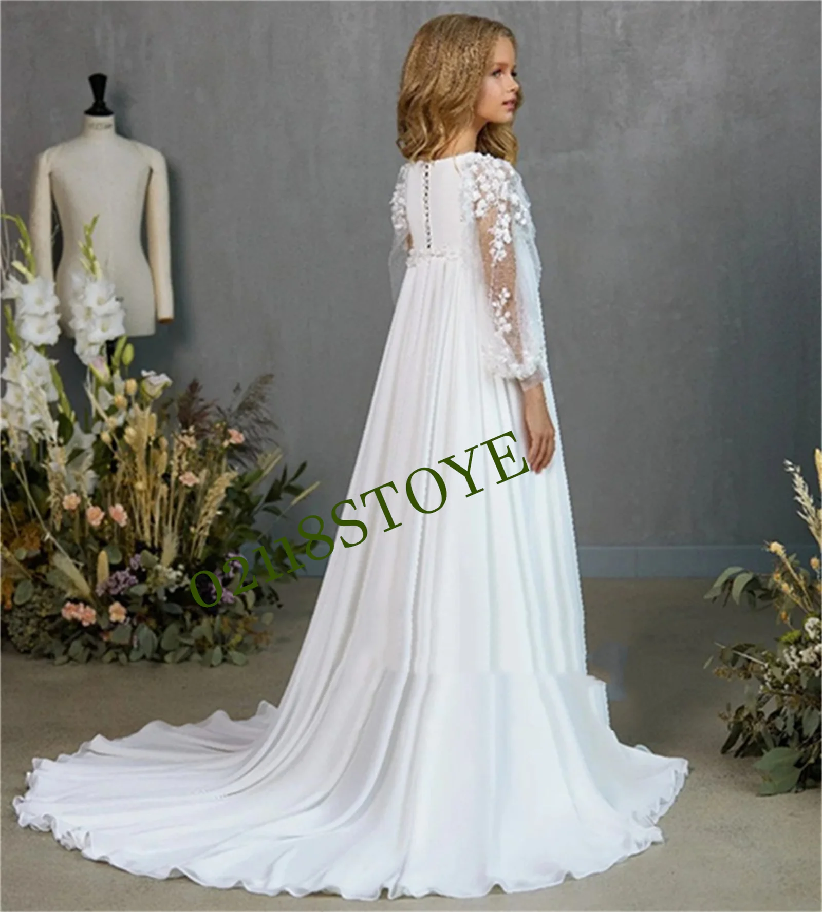 Elegant Boat Neck Transparent Long Sleeve Wedding Party Formal Occasion Lace Flower Girl Dress
Elegant Boat Neck Transparent Long Sleeve Wedding Party Formal Occasion Lace Flower Girl Dress