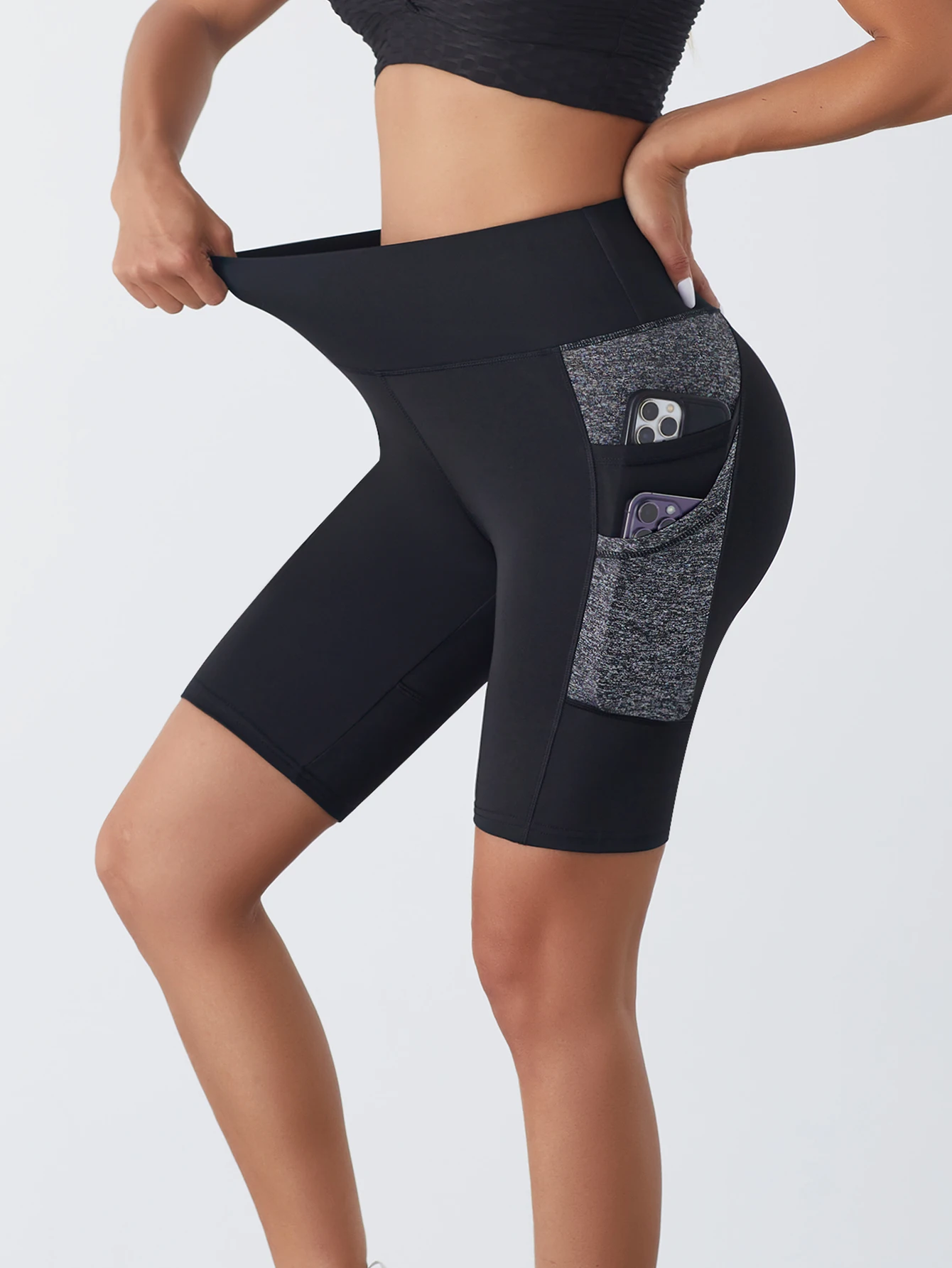 Women's fitness and sports tight-fitting pants, high-waisted hip-lifting yoga mid-length pants, double-pocket yoga wear leggings
Women's fitness and sports tight-fitting pants, high-waisted hip-lifting yoga mid-length pants, double-pocket yoga wear leggings