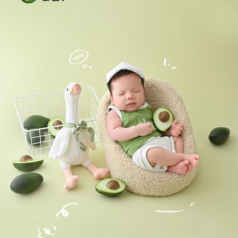 Photography Props For Newborn Fruit Theme Baby Photo Avocado Doll Baby Costume Tank Top+Hat+Short Set Baby Photo White Goose Toy
Photography Props For Newborn Fruit Theme Baby Photo Avocado Doll Baby Costume Tank Top+Hat+Short Set Baby Photo White Goose Toy