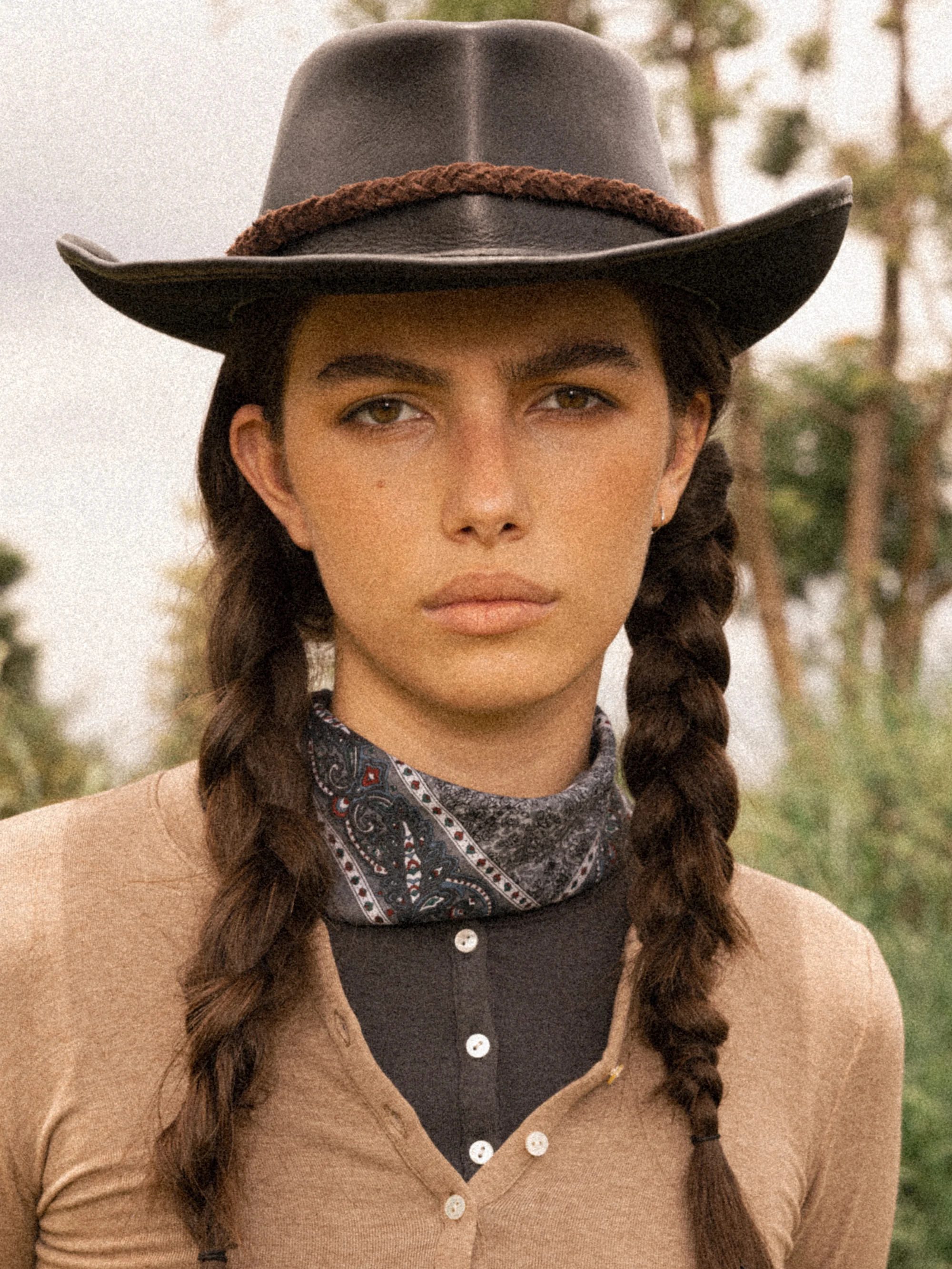 Облегающий шерстяной базовый свитер Long Sve Henry с воротником ell на пуговицах, тонкий вязаный свитер, удобный мягкий теплый женский модный свитер
Облегающий шерстяной базовый свитер Long Sve Henry с воротником ell на пуговицах, тонкий вязаный свитер, удобный мягкий теплый женский модный свитер