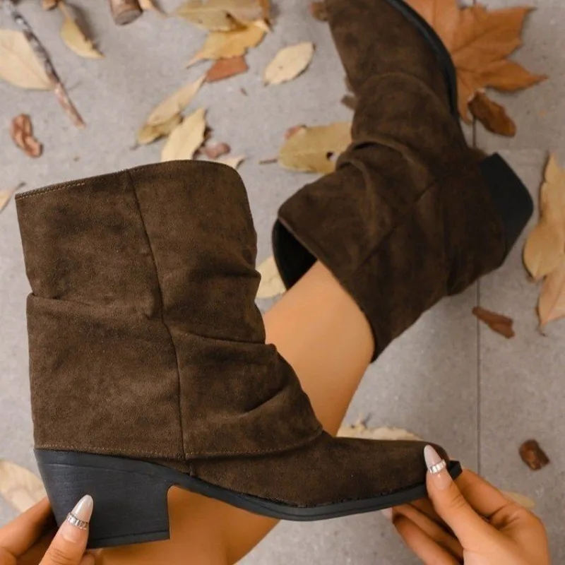 Spring and Autumn Fashion New Pointed Cowboy Coarse Heel Stacked Boots New Style No Knee Large Barrel Giroud Women's Boots 42 43
Spring and Autumn Fashion New Pointed Cowboy Coarse Heel Stacked Boots New Style No Knee Large Barrel Giroud Women's Boots 42 43