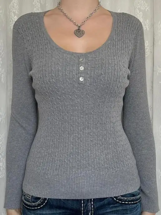 Повседневный и минималистичный стильный базовый свитер с длинными рукавами, футболка, шерстяная женская одежда, осень 2023 г.
Повседневный и минималистичный стильный базовый свитер с длинными рукавами, футболка, шерстяная женская одежда, осень 2023 г.