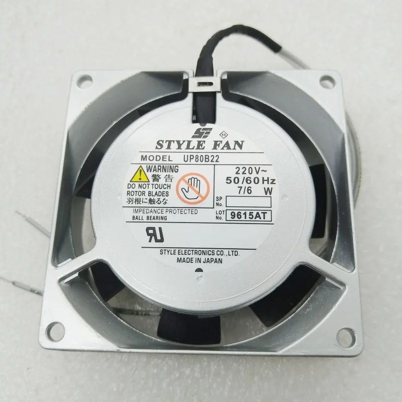 STYLE FAN UP80B22 AC 220 В 7/6 Вт 80x80x25 мм 2-проводной охлаждающий вентилятор для сервера
STYLE FAN UP80B22 AC 220 В 7/6 Вт 80x80x25 мм 2-проводной охлаждающий вентилятор для сервера