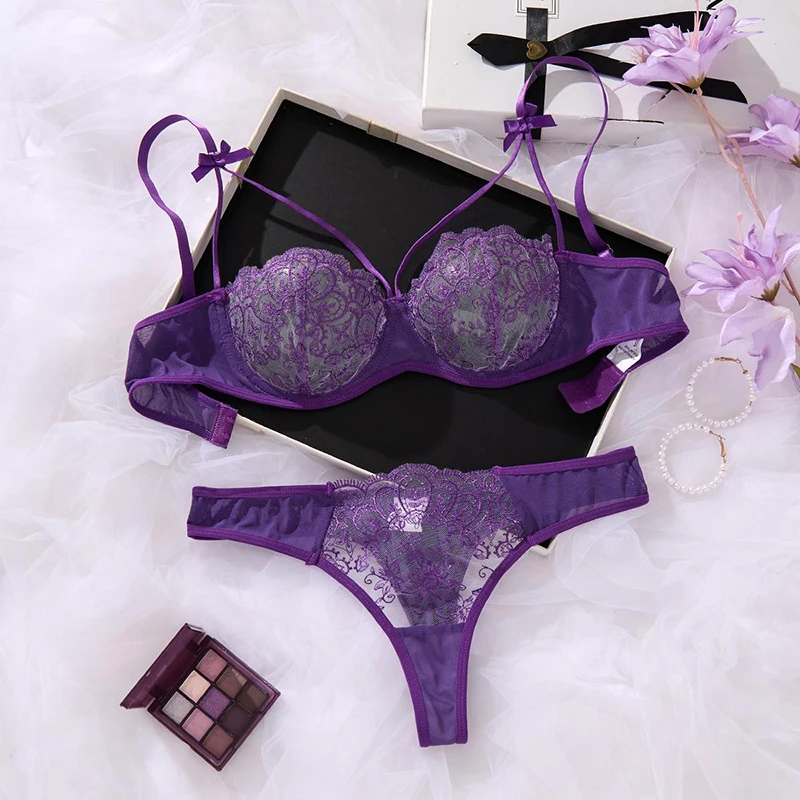 Sexy Lingerie Romantic Purple Mesh Underwear Three-point Bra Set See through Erotic Lingerie Fantasy Intimate Women Lingerie Set
Sexy Lingerie Romantic Purple Mesh Underwear Three-point Bra Set See through Erotic Lingerie Fantasy Intimate Women Lingerie Set