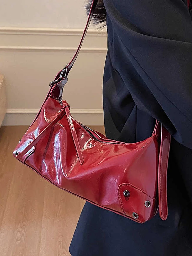 Motorcycle Style Fashion Underarm Bag for Cool Girls Simple Versatile Red One Shoulder Bags Commute Women Crossbody Bag
Motorcycle Style Fashion Underarm Bag for Cool Girls Simple Versatile Red One Shoulder Bags Commute Women Crossbody Bag