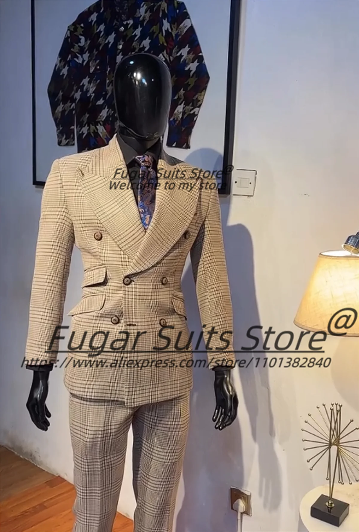 Classic Beige Plaid Men Suits Customized Slim Fit Double Breasted Groom Wedding Tuxedos 2 Pcs Sets Male Prom Blazers Ropa Hombre
Classic Beige Plaid Men Suits Customized Slim Fit Double Breasted Groom Wedding Tuxedos 2 Pcs Sets Male Prom Blazers Ropa Hombre