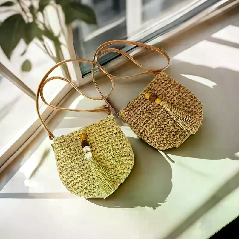 Women Beach Shoulder Purse All-Match Handbag Small Straw Crossbody Bag With Tassel Weave Clutch Bag Solid Color Bag
Women Beach Shoulder Purse All-Match Handbag Small Straw Crossbody Bag With Tassel Weave Clutch Bag Solid Color Bag