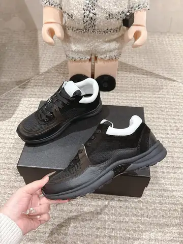 Thick Sole Height Increasing Unisex Board Shoes Classic Solid Color Casual Skate Sneakers Lightweight Breathable Couple Shoes Outdoor Commute Student Skate Shoes Flexible Rubber Large Size Sports Footwear