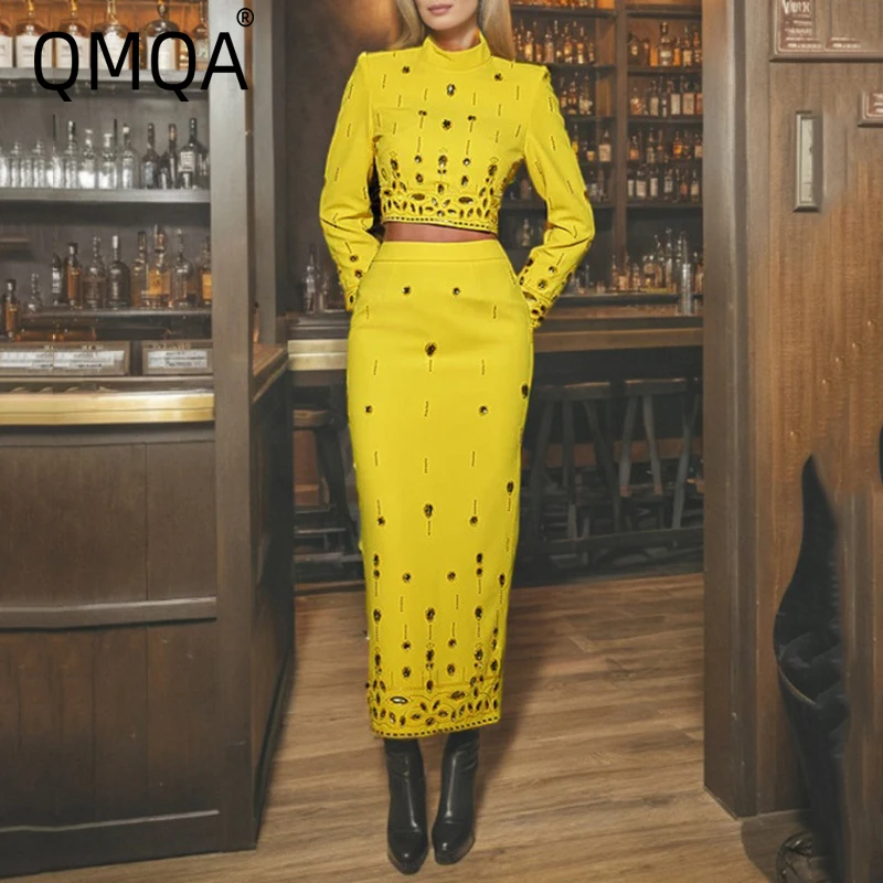 QMQA Fashion Women's Diamond Spliced 2 Pcs Set Stand Collar Long Sleeve Jackets High Waist Skirts Sets Autumn Clothing 1A125
QMQA Fashion Women's Diamond Spliced 2 Pcs Set Stand Collar Long Sleeve Jackets High Waist Skirts Sets Autumn Clothing 1A125