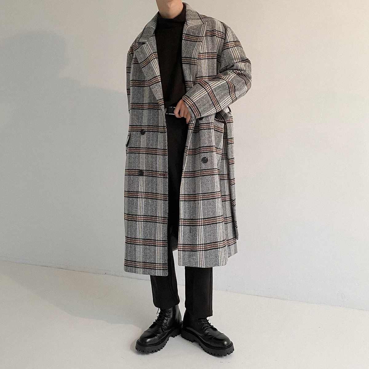 Korean Style Trend Men's Loose Casual Double-breasted Overcoat Autumn Winter Fashion New Long Sleeve Woolen Long Coat H101
Korean Style Trend Men's Loose Casual Double-breasted Overcoat Autumn Winter Fashion New Long Sleeve Woolen Long Coat H101