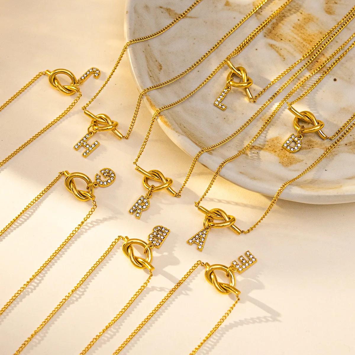 A-Z Alphabet Pendant Necklace Charm 26 Alphabet Initials Knotted Stainless Steel Necklace Valentine's Day Party Jewelry Gift
A-Z Alphabet Pendant Necklace Charm 26 Alphabet Initials Knotted Stainless Steel Necklace Valentine's Day Party Jewelry Gift