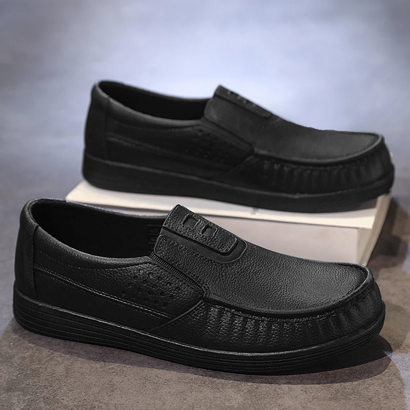 Street Trend Business Slip on Shoes Chafe-Free Interior, Raised Soft Sole Graceful for Commute and Business Social Events
Street Trend Business Slip on Shoes Chafe-Free Interior, Raised Soft Sole Graceful for Commute and Business Social Events