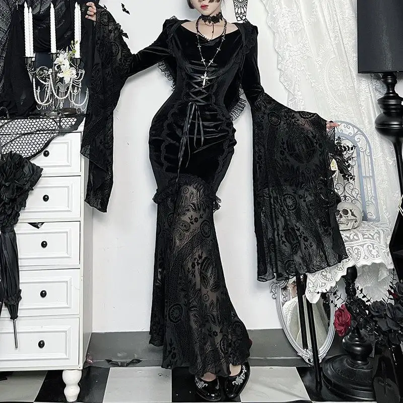 Gothic Style Halloween Themed Long Sleeve Cowl Neck Dress XS25235AHO Women's Fashion Dark Style Bodycon Dress with Flared Sle...
Gothic Style Halloween Themed Long Sleeve Cowl Neck Dress XS25235AHO Women's Fashion Dark Style Bodycon Dress with Flared Sle...