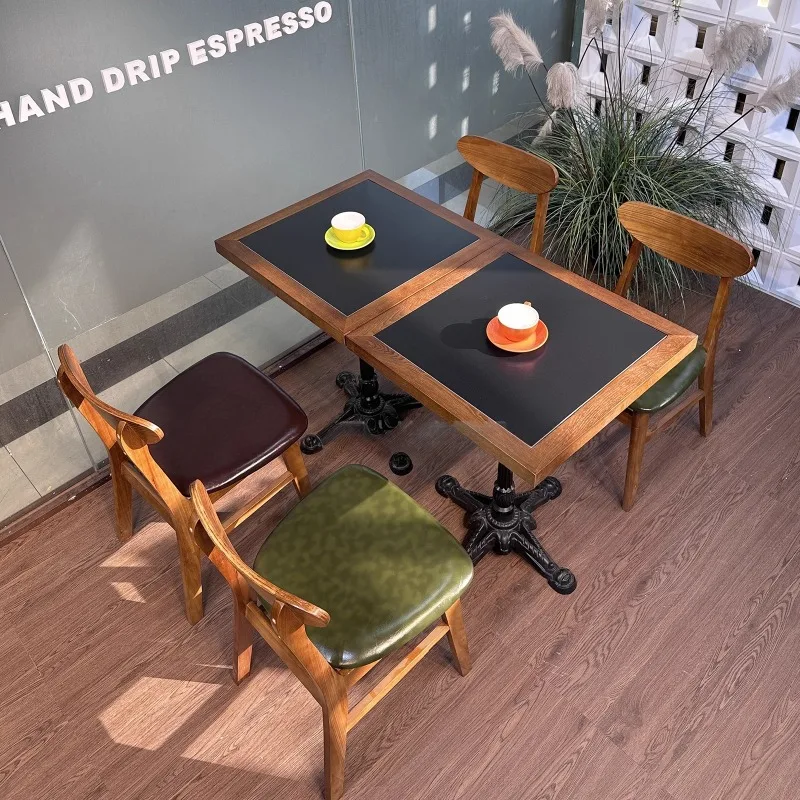American retro cafe solid wood table and chair combination, baking desserts, milk tea shop tables 
American retro cafe solid wood table and chair combination, baking desserts, milk tea shop tables