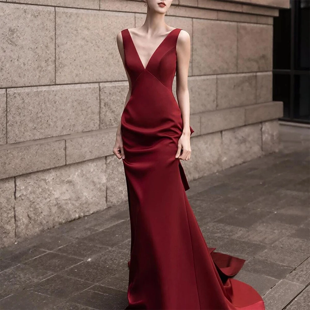 DRESS FORU Red Elegant Evening Dresses Satin for Floor-Length V-Neck Sleeveless Backless Prom Dress Bow Straight Customized
DRESS FORU Red Elegant Evening Dresses Satin for Floor-Length V-Neck Sleeveless Backless Prom Dress Bow Straight Customized