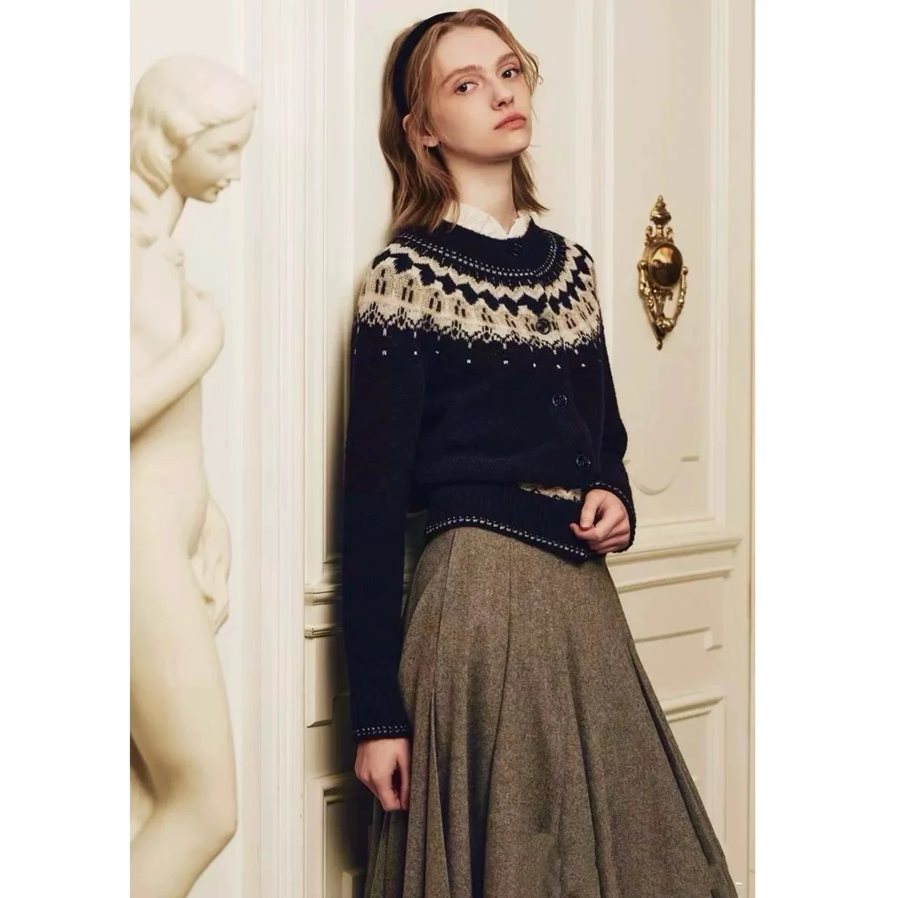 Lemon Cheese MIN25 Winter Faion Color Blo Вязаный кардиган с геометрическим узором Женский свободный крой Длинный свек с высоким воротником Kn...
Lemon Cheese MIN25 Winter Faion Color Blo Вязаный кардиган с геометрическим узором Женский свободный крой Длинный свек с высоким воротником Kn...