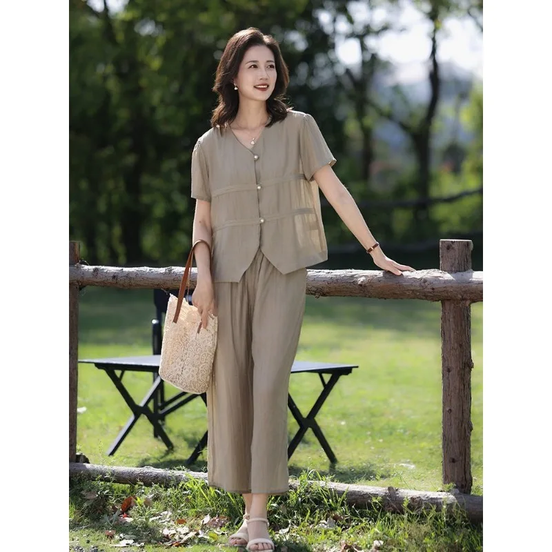 Womens Casual Two Piece Set Short Sleeve Top And Pants For Middle Aged
Womens Casual Two Piece Set Short Sleeve Top And Pants For Middle Aged
