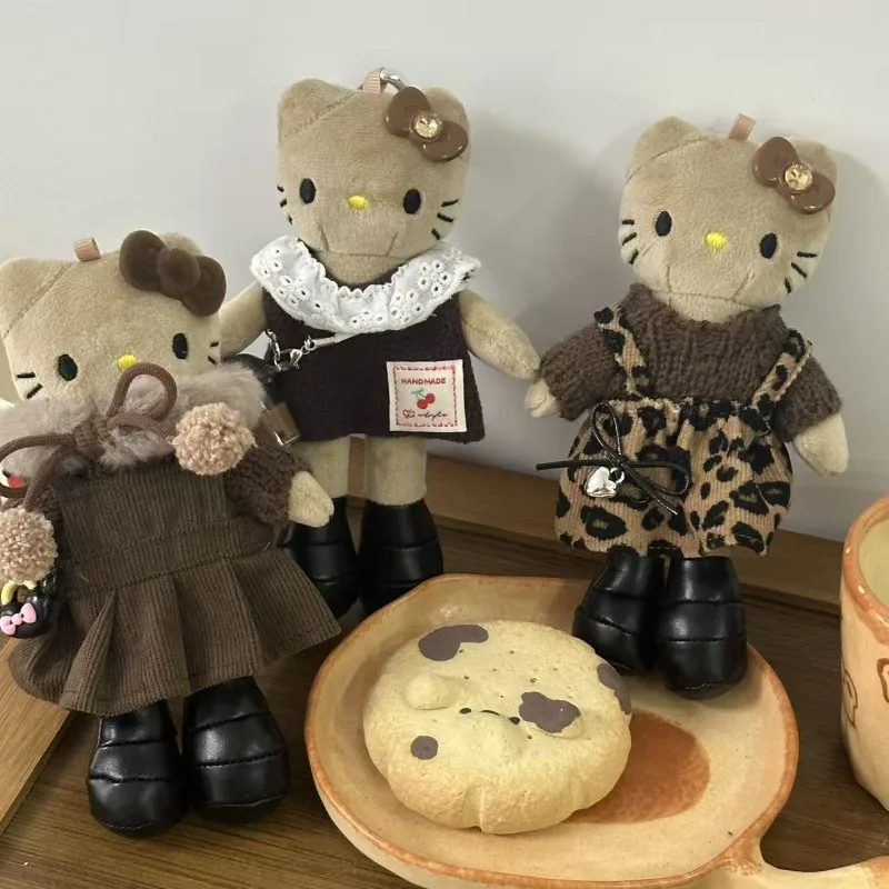 Осень-зима, новая юбка с леопардовым принтом, шарф, длинные ноги ручной работы, плюшевая кукла Hellokittys, сумка, подвеска, игрушка с героями мультфильмов, брелок в подарок
Осень-зима, новая юбка с леопардовым принтом, шарф, длинные ноги ручной работы, плюшевая кукла Hellokittys, сумка, подвеска, игрушка с героями мультфильмов, брелок в подарок