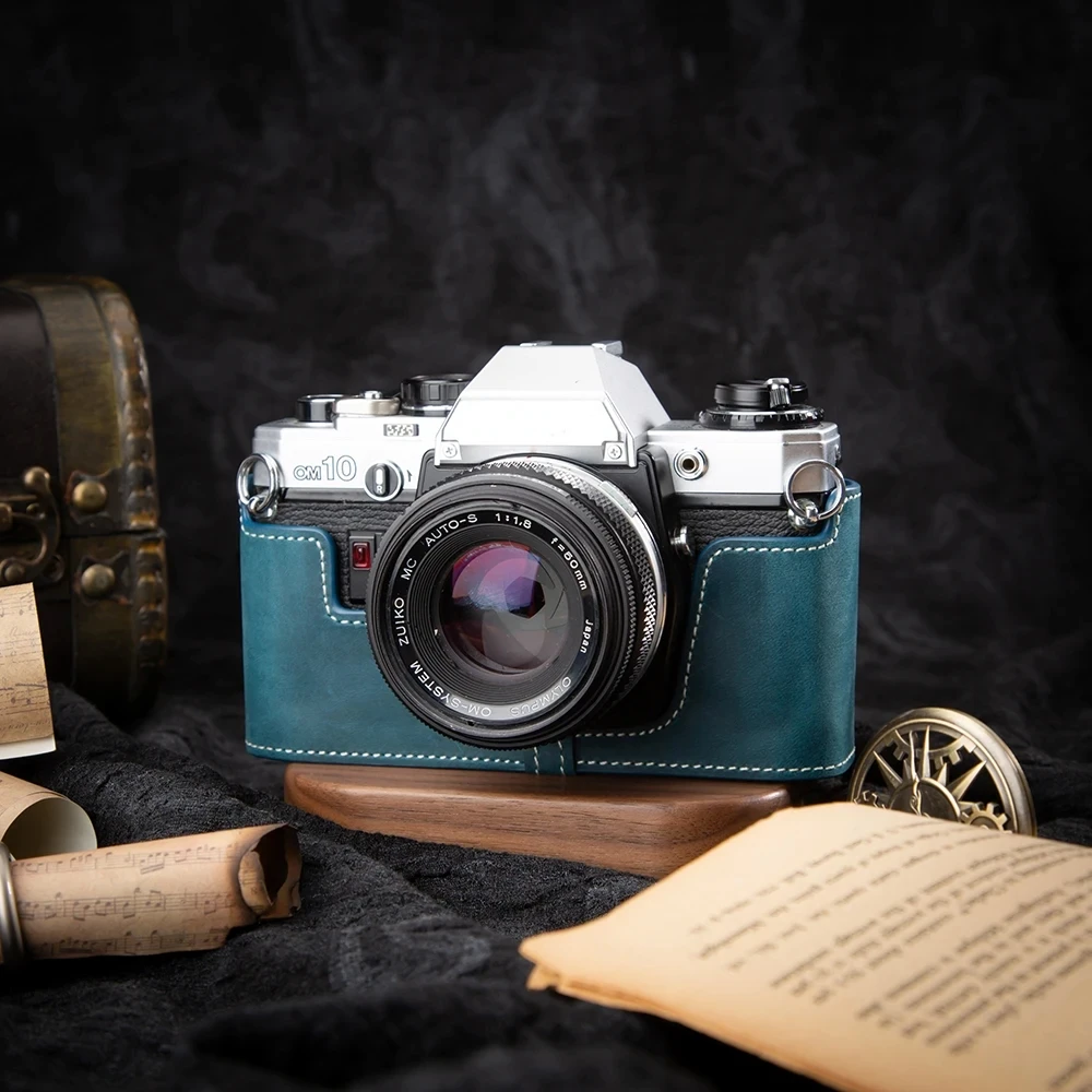 Leather Camera Bag For Olympus OM-10/OM-20/OM-30 Case OM-10/20/30 Cover Bag Genuine Leather Camera Half Case Protective Case
Leather Camera Bag For Olympus OM-10/OM-20/OM-30 Case OM-10/20/30 Cover Bag Genuine Leather Camera Half Case Protective Case