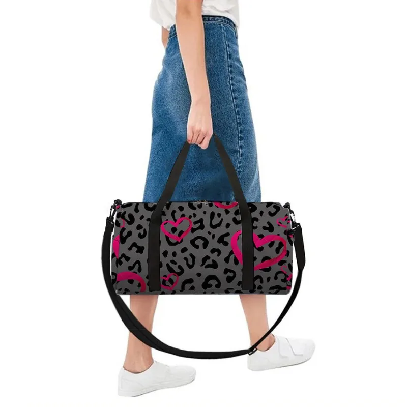 Leopard print travel business travel portable fashion luggage, portable storage bag sports
Leopard print travel business travel portable fashion luggage, portable storage bag sports