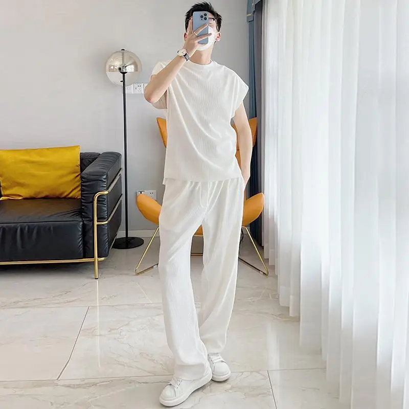 T-shirts Pants Suits for Men No Logo Oversized Man Trousers Sets 2025 Trend Kpop Outdoor Chic Two Piece Set Korean Style Luxury
T-shirts Pants Suits for Men No Logo Oversized Man Trousers Sets 2025 Trend Kpop Outdoor Chic Two Piece Set Korean Style Luxury