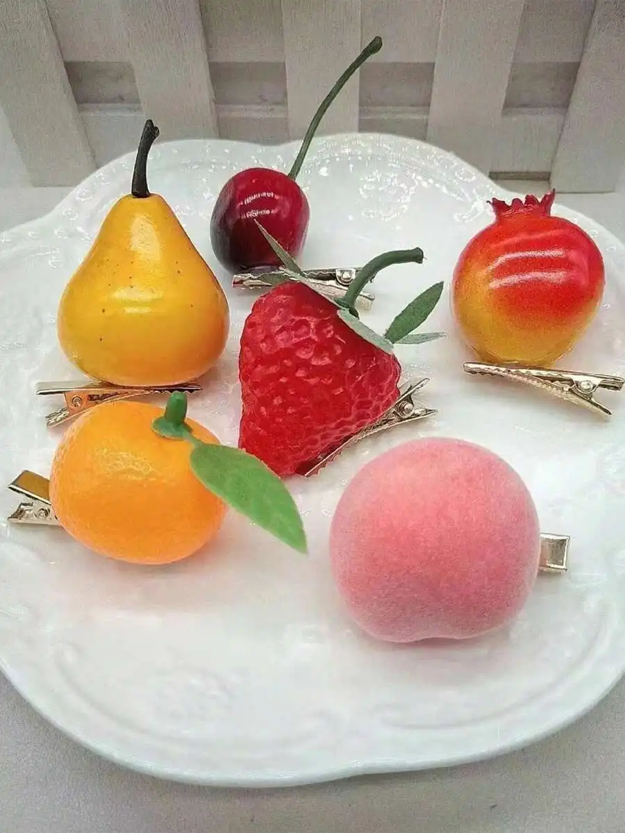 Fruit-Shaped Hair Clips For Women, Novelty Claw Hair Accessories, Mixed Fruit Design Hairpins
Fruit-Shaped Hair Clips For Women, Novelty Claw Hair Accessories, Mixed Fruit Design Hairpins