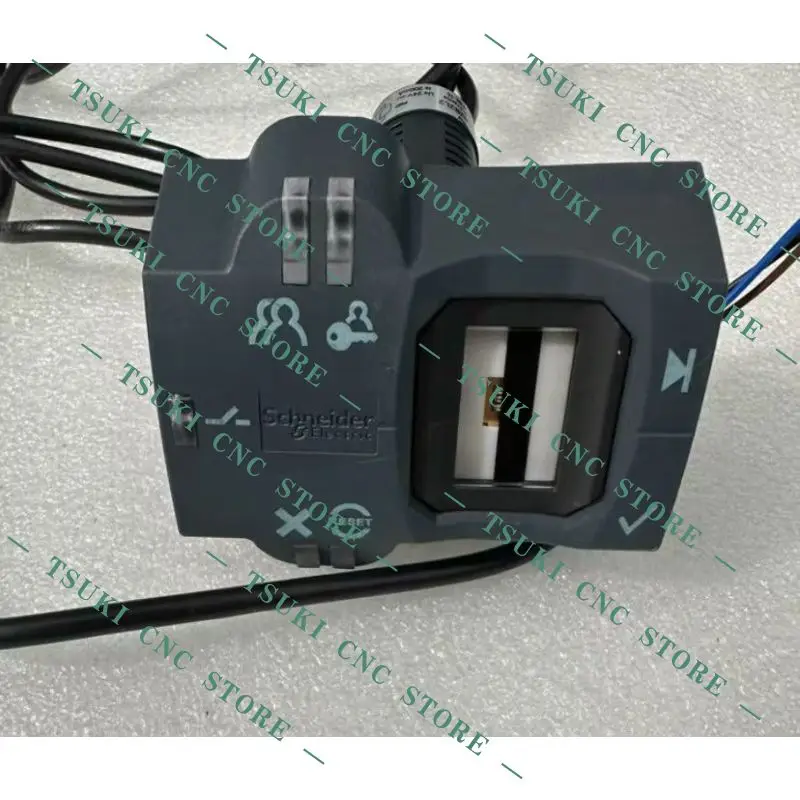 Second hand XB5S fingerprint switch XB5S2B2L2 tested OK and shipped quickly
Second hand XB5S fingerprint switch XB5S2B2L2 tested OK and shipped quickly
