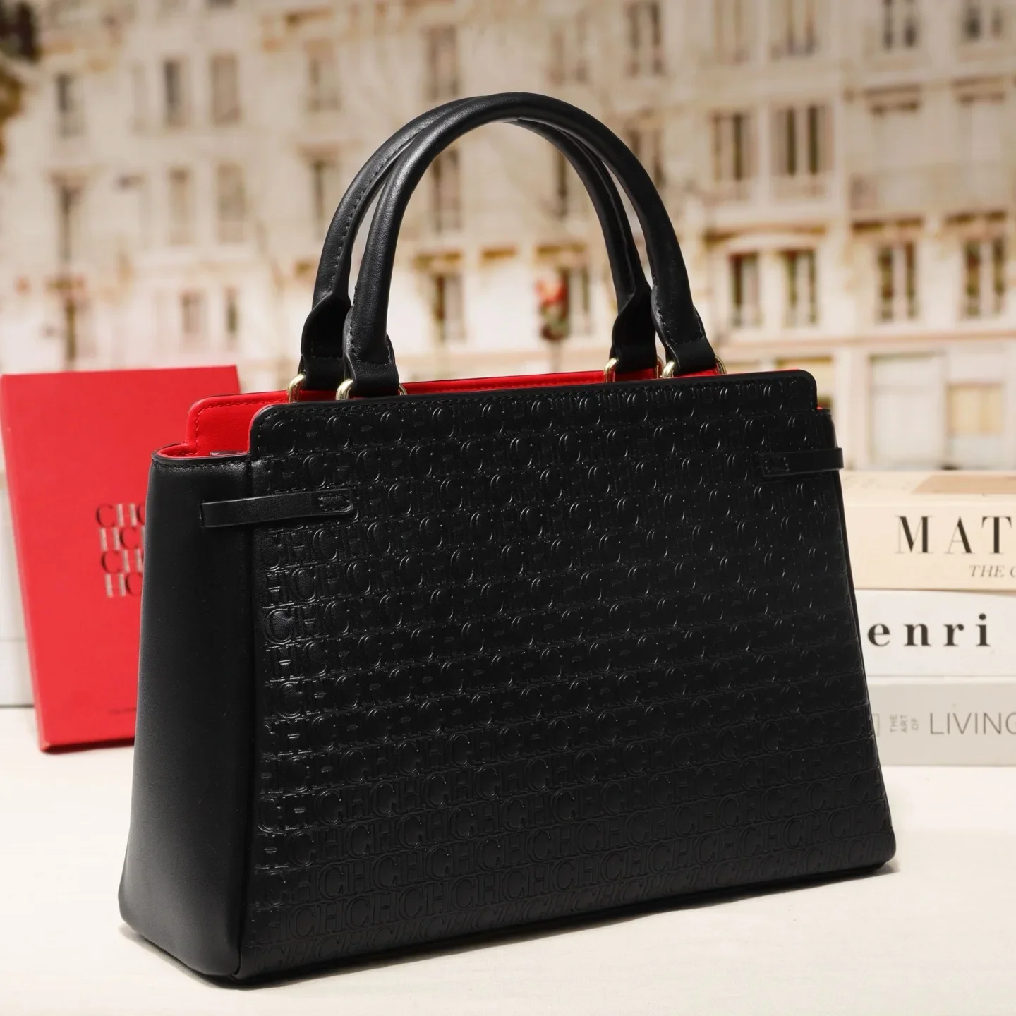 Large Capacity Fashionable Crossbody Bag For Women Vintage Simple Trendy Design Solid Color Commuter Letter Logo
Large Capacity Fashionable Crossbody Bag For Women Vintage Simple Trendy Design Solid Color Commuter Letter Logo