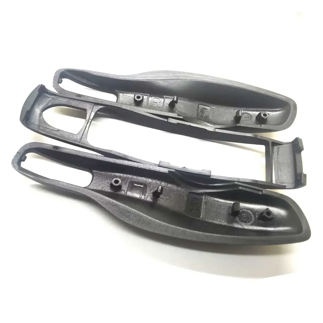 Matte black Car Key Case Fob Key Covers Shell For Porsche Panamera Spyder Carrera Macan Boxster Cayman Cayenne 911 970 981 991
Matte black Car Key Case Fob Key Covers Shell For Porsche Panamera Spyder Carrera Macan Boxster Cayman Cayenne 911 970 981 991