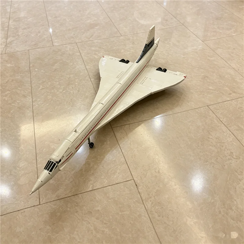 2083 PCS 10318 Concorde Airbus Famous Supersonic Commercial Passenger Airplane Model Building Blocks Toys For Kids Gifts
2083 PCS 10318 Concorde Airbus Famous Supersonic Commercial Passenger Airplane Model Building Blocks Toys For Kids Gifts