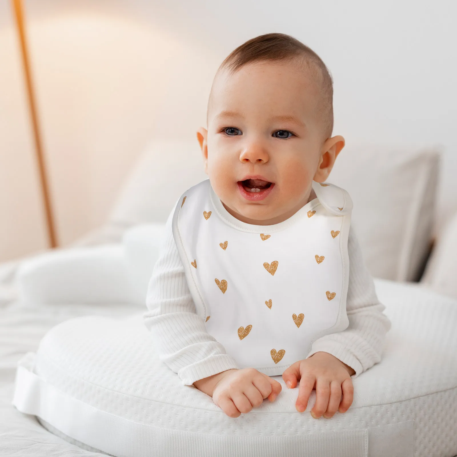 3Pcs Cotton Baby Bibs Soft Absorbent Snap Closure Feeding Drool Cloths Newborn Eating Bibs Baby Girl Accessories
3Pcs Cotton Baby Bibs Soft Absorbent Snap Closure Feeding Drool Cloths Newborn Eating Bibs Baby Girl Accessories