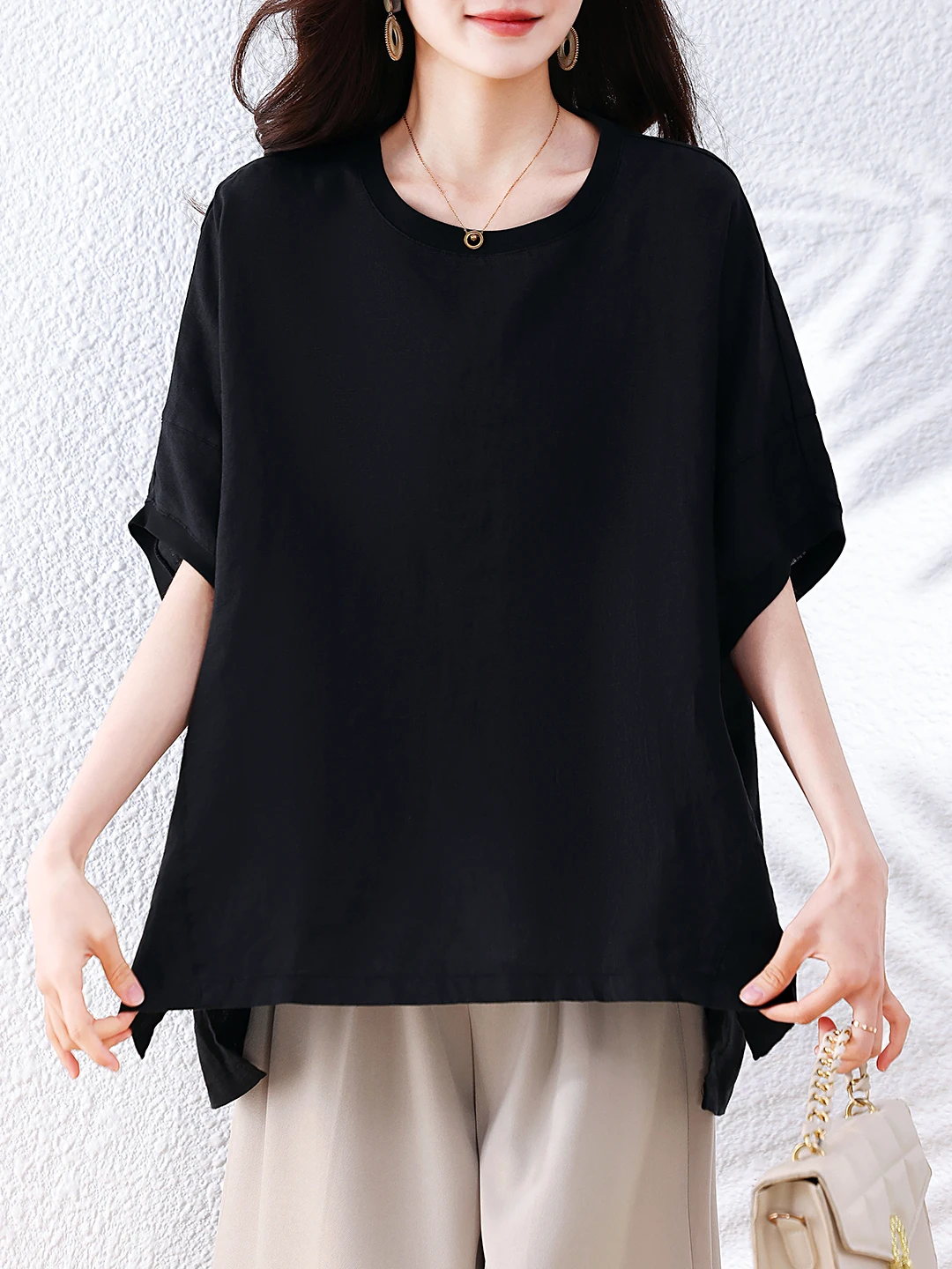 Loose Women's Shirt Retro Style round Neck Five Sleeve Casual Top Breathable Comfortable plus Size Fashionable Versatile Summer
Loose Women's Shirt Retro Style round Neck Five Sleeve Casual Top Breathable Comfortable plus Size Fashionable Versatile Summer
