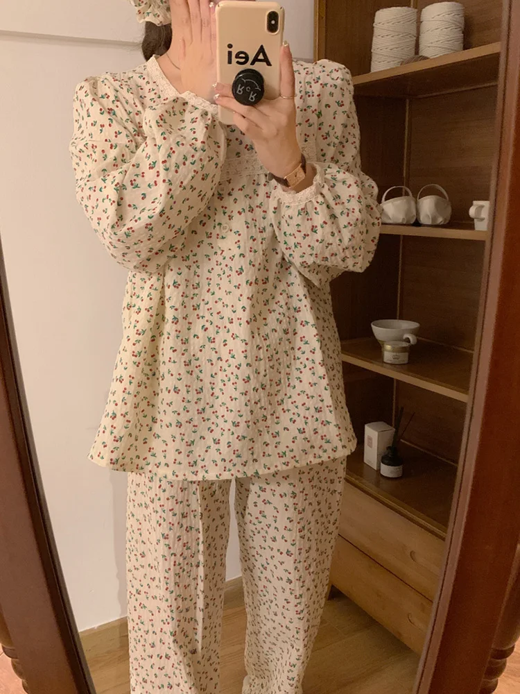 New Home Cute Cherry Lace Autumn Long Sleeve Pajama Set Women Soft Korean Elegant Casual ) Comfortable Princess Sleepwear Ins
New Home Cute Cherry Lace Autumn Long Sleeve Pajama Set Women Soft Korean Elegant Casual ) Comfortable Princess Sleepwear Ins