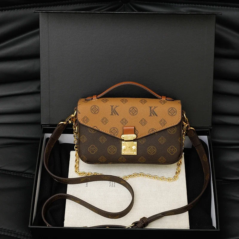 Elegant Leather Classic Designer Paris Fashion Bag with Letter Logo Luxury for Commuter Women Minimalist
Elegant Leather Classic Designer Paris Fashion Bag with Letter Logo Luxury for Commuter Women Minimalist