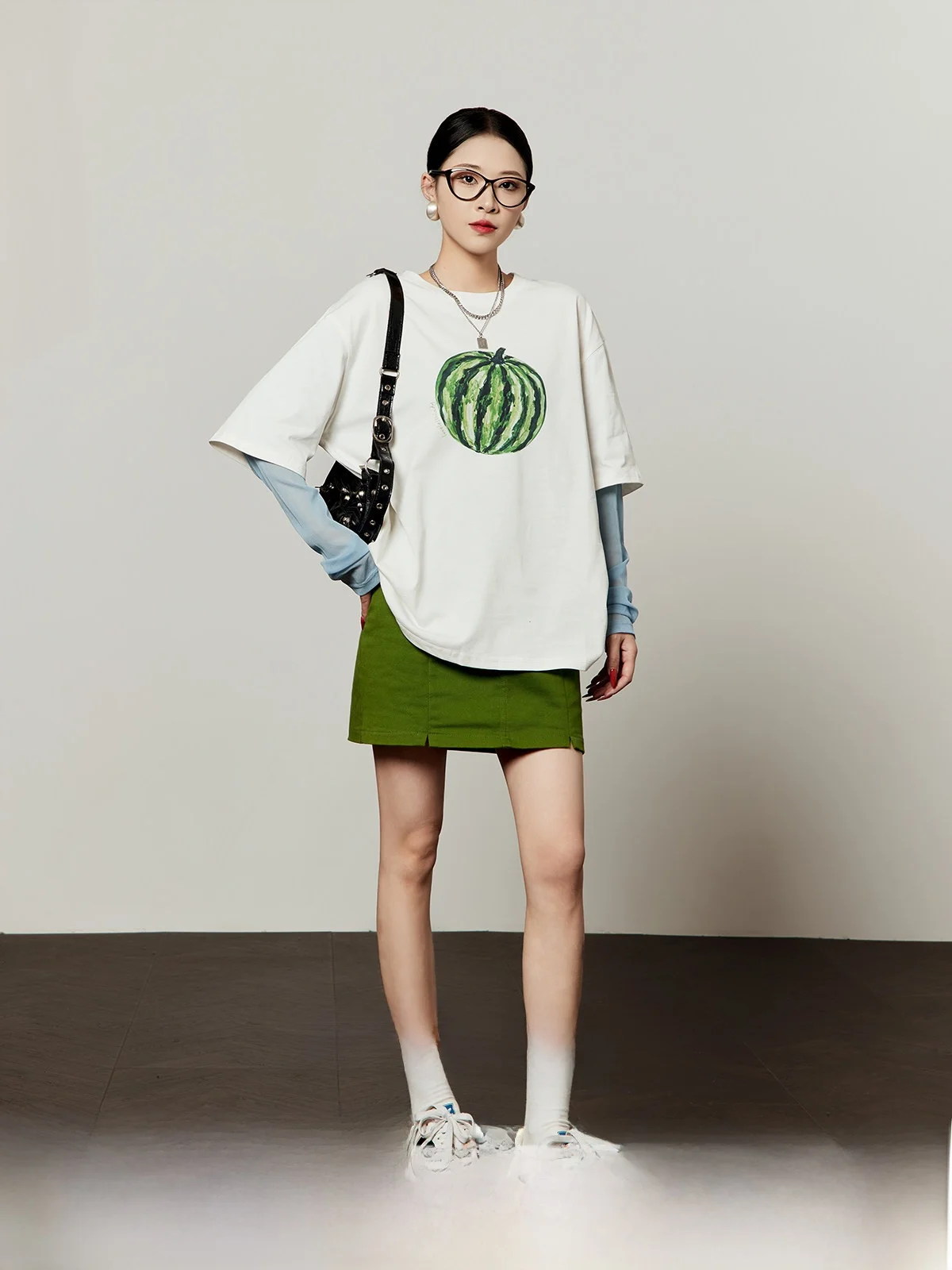 Loose Long Sleeve Women's T-shirt Watermelon Print Comfortable Cotton Casual Style Slimming Effect Fake Two-Piece Design
Loose Long Sleeve Women's T-shirt Watermelon Print Comfortable Cotton Casual Style Slimming Effect Fake Two-Piece Design
