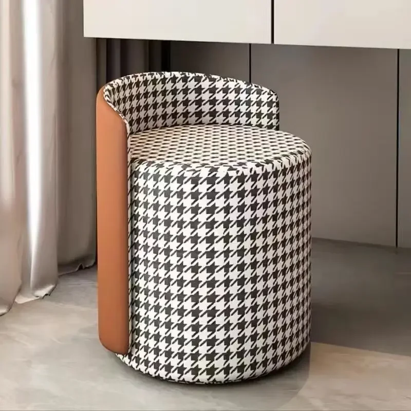 Light Luxury Cosmetic Stool Household Household with Backrest Mute Swivel Vanity Stool High Grade Lambswool Makeup Stools Small
Light Luxury Cosmetic Stool Household Household with Backrest Mute Swivel Vanity Stool High Grade Lambswool Makeup Stools Small