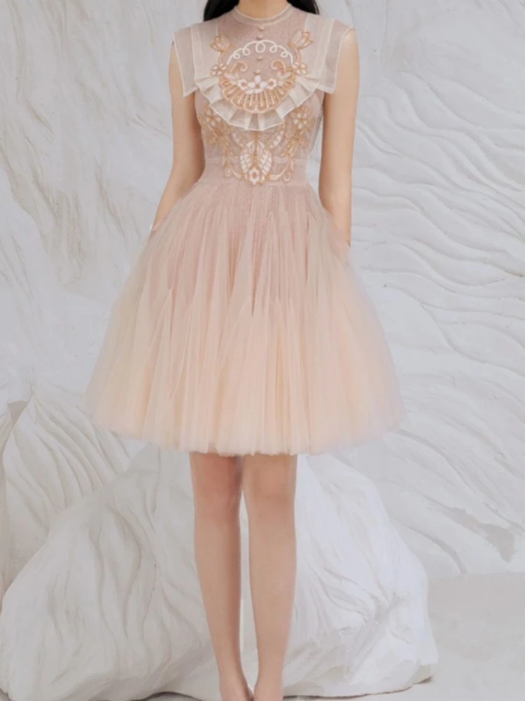 Summer Woman Sundress Women Runway Party Dresses Lace Boho Beach Embroidery 2024 Sexy Dress Backless Sleeveless Vintage Vestido
Summer Woman Sundress Women Runway Party Dresses Lace Boho Beach Embroidery 2024 Sexy Dress Backless Sleeveless Vintage Vestido
