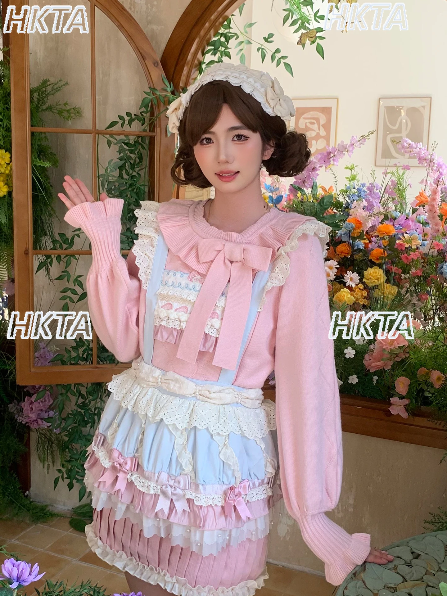 Ruffle Edge Crew Neck Bow Long Sleeve Lolita Bottom sweaters 2025 Autumn Sweet Commuter Autumn loose White Pullovers Tops Women
Ruffle Edge Crew Neck Bow Long Sleeve Lolita Bottom sweaters 2025 Autumn Sweet Commuter Autumn loose White Pullovers Tops Women